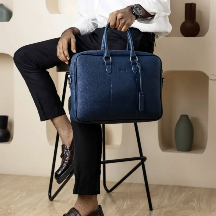 Escape briefcase3